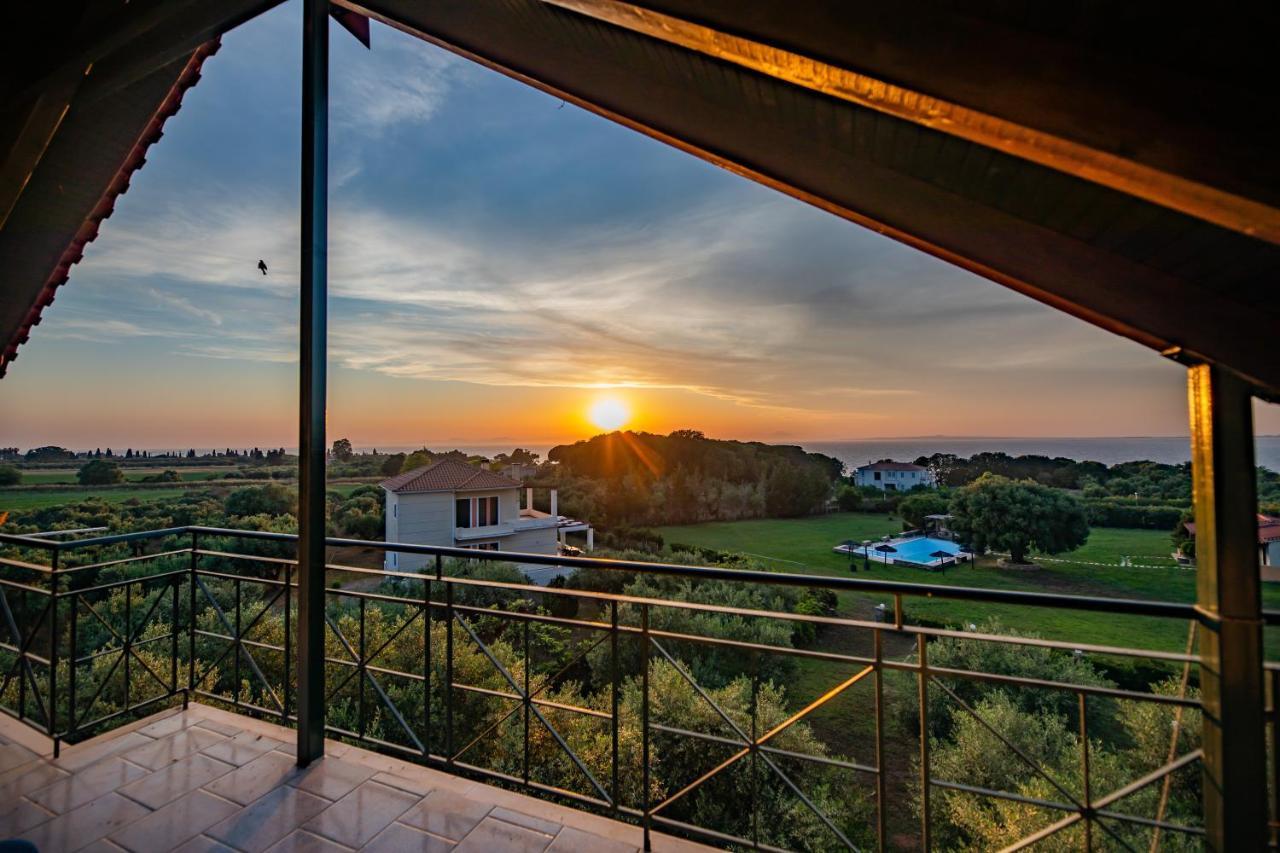 Villa Georgina B&B Katakolo Ngoại thất bức ảnh
