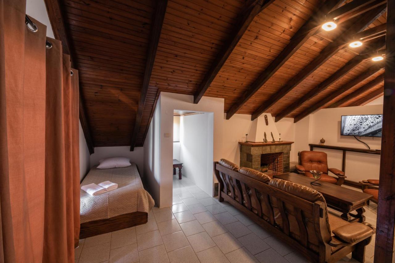 Villa Georgina B&B Katakolo Ngoại thất bức ảnh