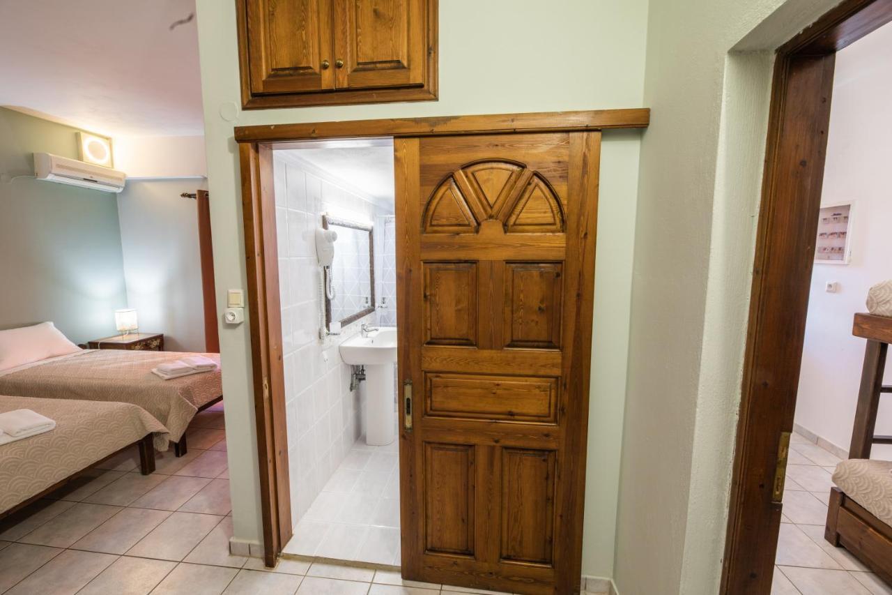 Villa Georgina B&B Katakolo Ngoại thất bức ảnh
