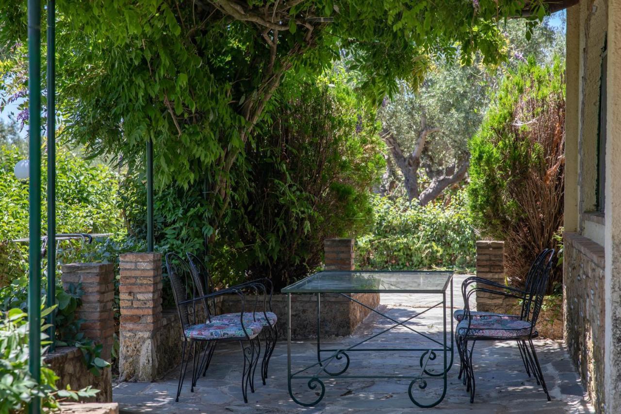 Villa Georgina B&B Katakolo Ngoại thất bức ảnh